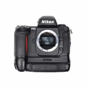 Used Nikon F100 Body & Battery Grip